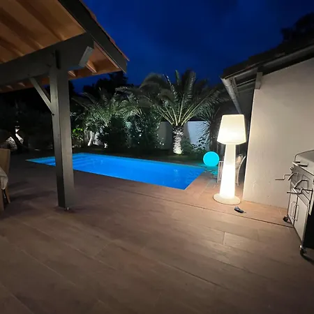 Avec Piscine 3 6 Couchages *