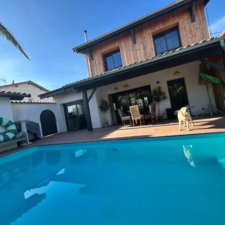 Avec Piscine 3 6 Couchages