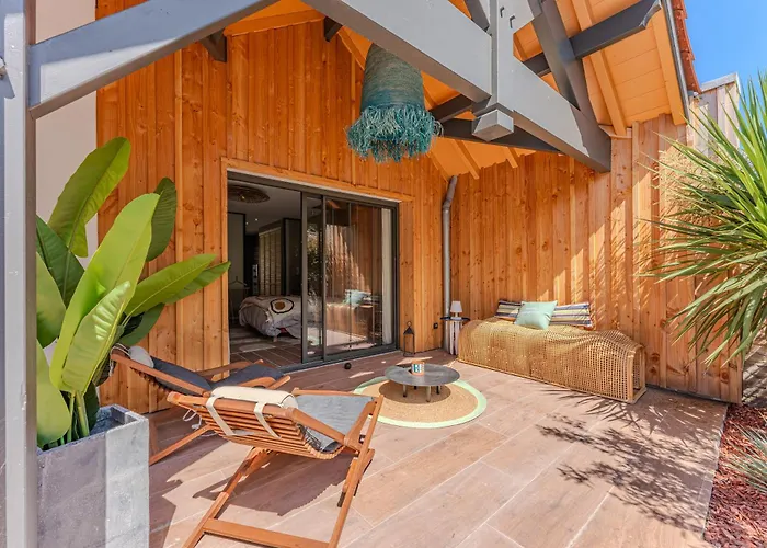 Avec Piscine 3 6 Couchages