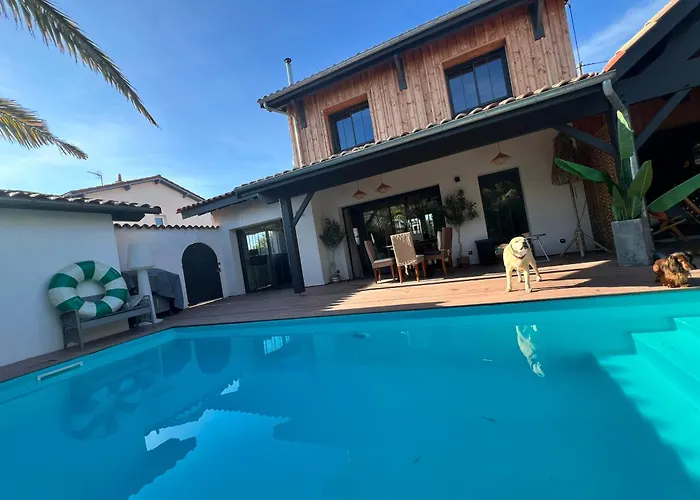 Avec Piscine 3 6 Couchages